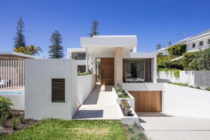 Cronulla door timber windows by Cedar West