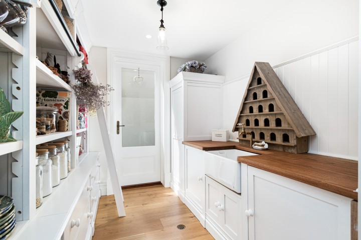 Doncaster door by Cedar West