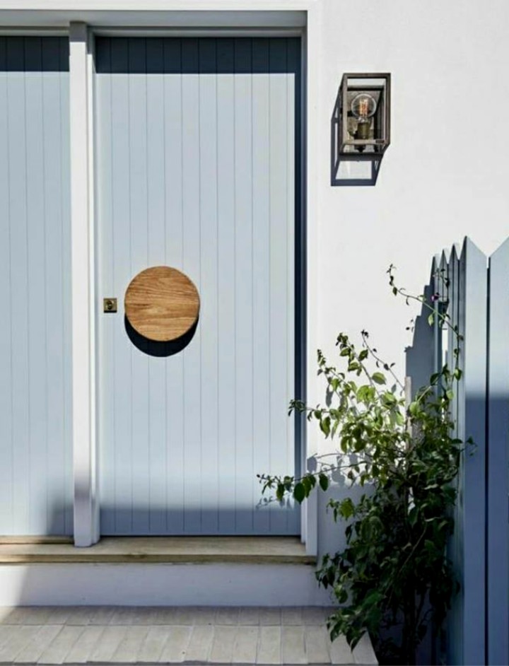 Sutton round handle Cedar West 1