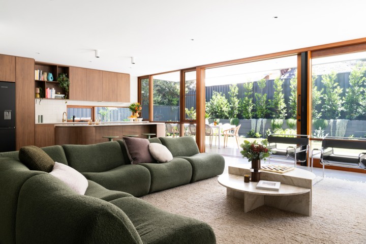 34e173 3eb9cedbe8684dd3b69a0002280ff7d0 mv2 1 