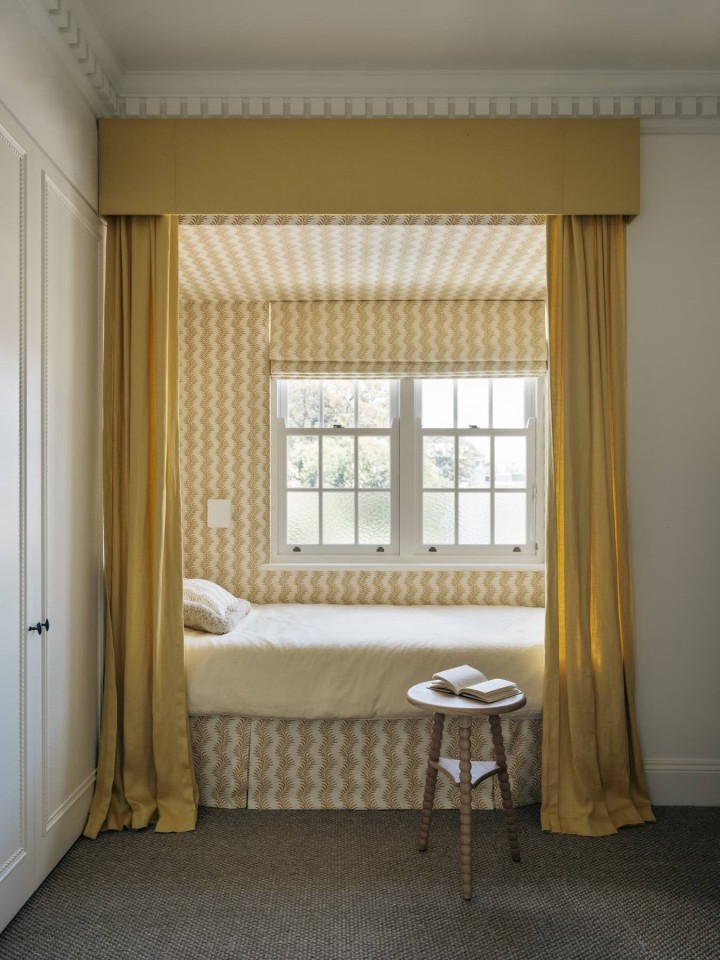 Double hung windows mustard interior Cedar West