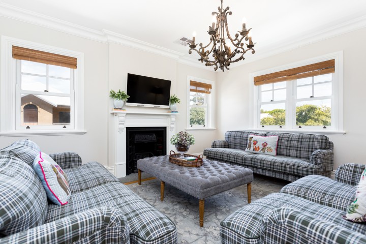 Double hung windows sitting room Cedar West