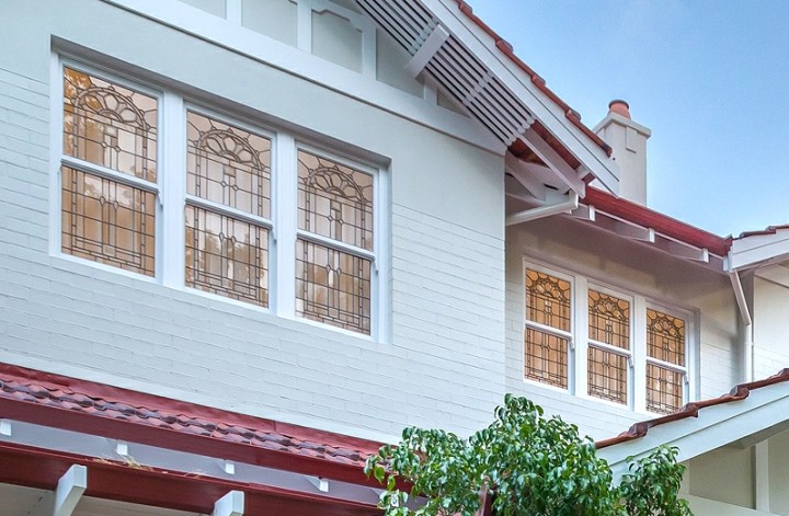 Leadlight timber windows match original Cedar West