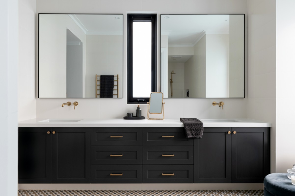 Awning window bathroom central mirror Cedar West