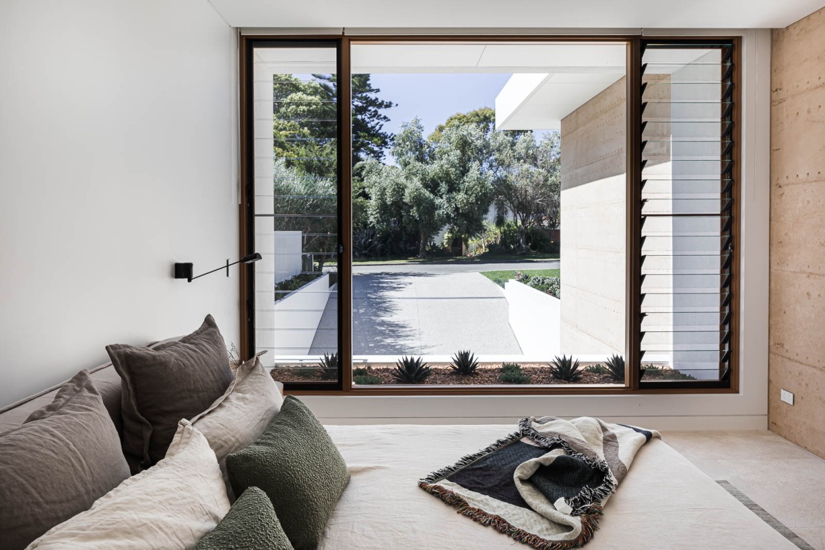 Louvre windows fixed glass Cedar West